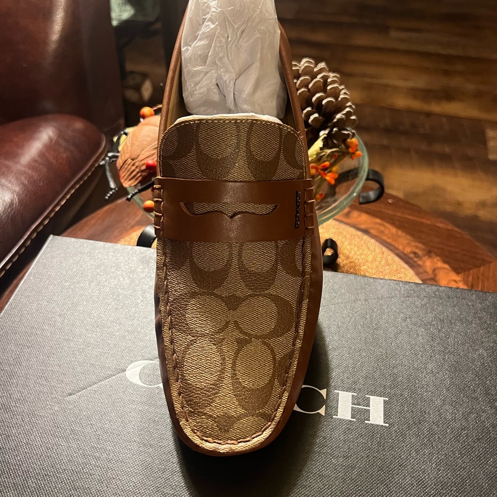 Coach Men's Tan Drivers NWT - Picture 3 of 7